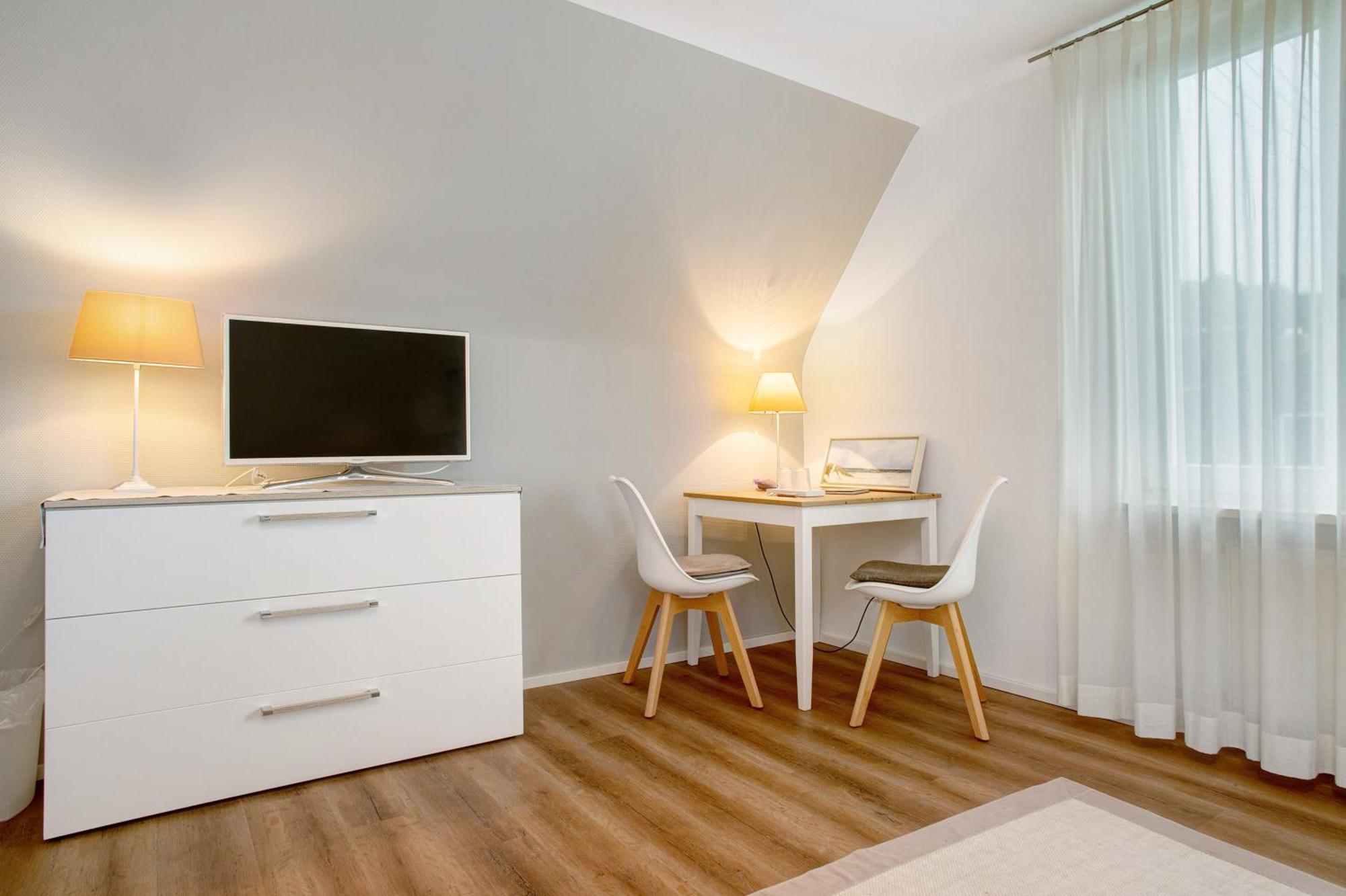 Gaestezimmer Cleo Uhldingen-Muhlhofen Bagian luar foto
